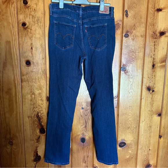 Levi’s 724 High Rise Straight Jeans - Picture 2 of 6